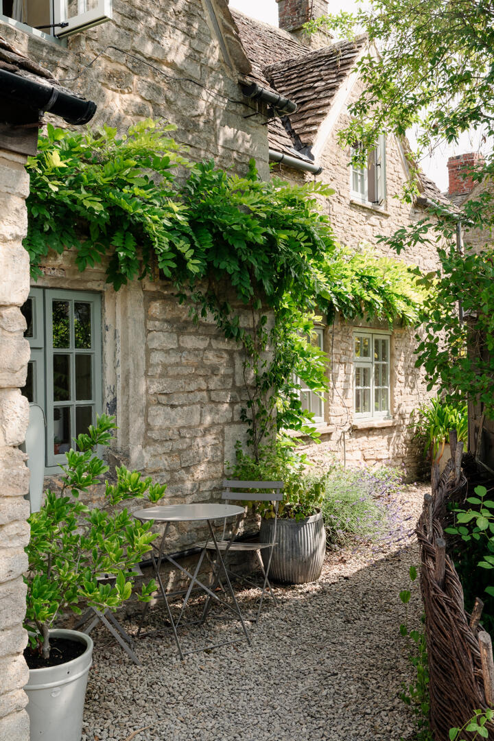 Pear Tree Cottage - Image 4